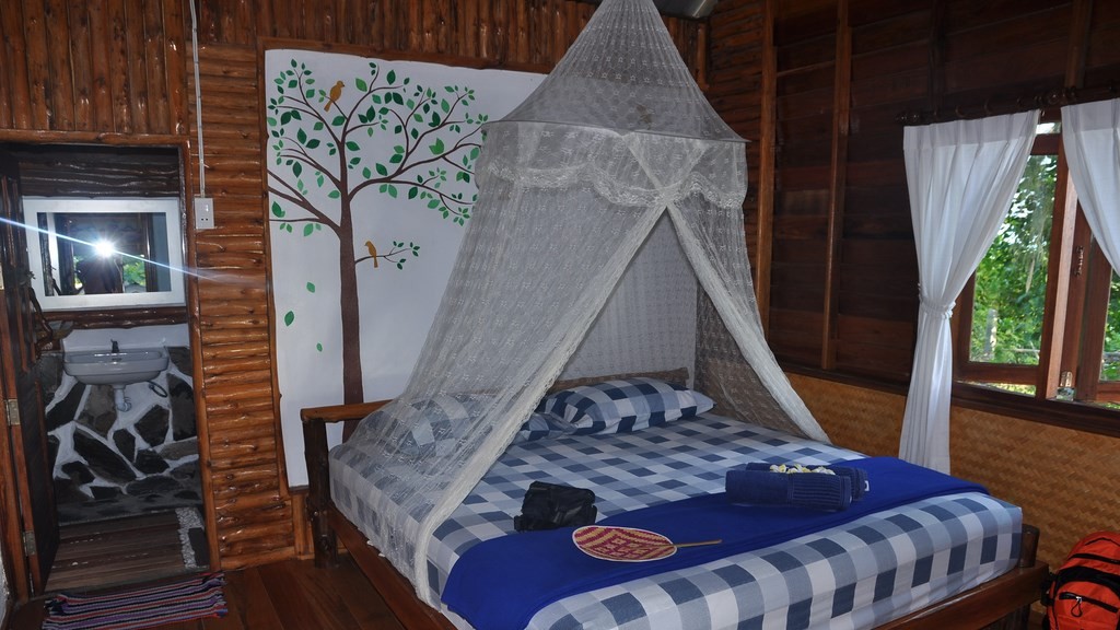 Angthong beach resort