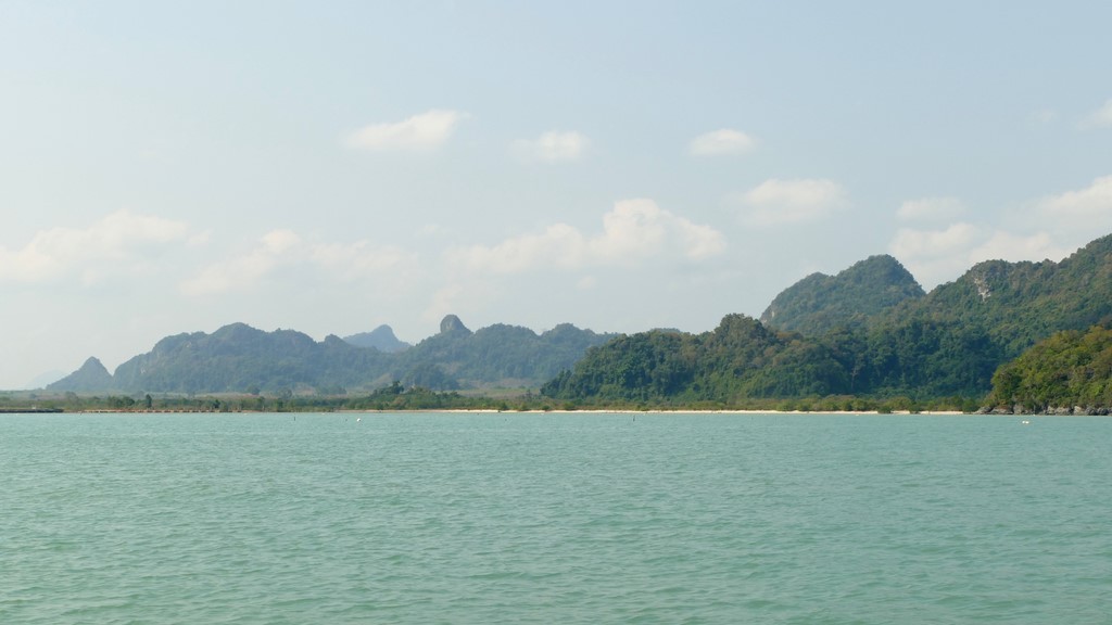 Khanom