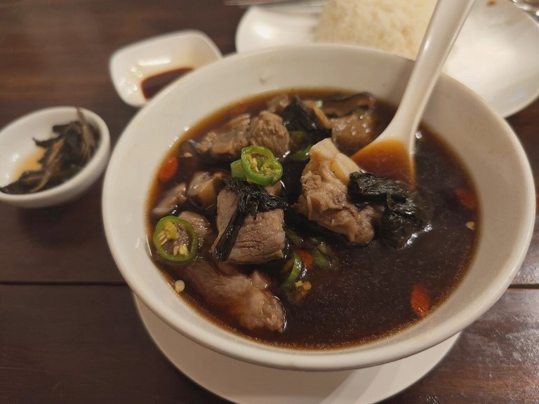 Ko Pitiam by Wilai
