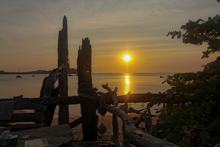 Koh Phayam, Long beach, Ao Yai