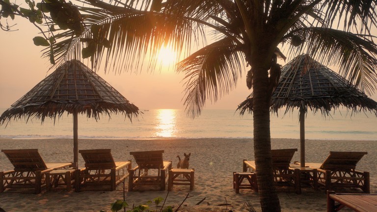 Leeloo Cabana, Khanom