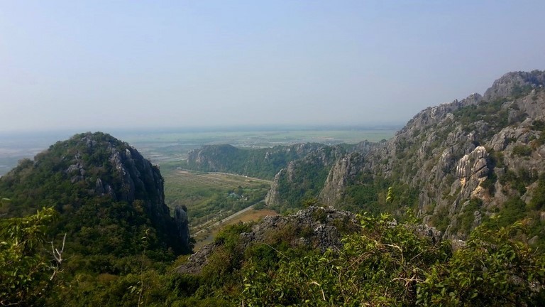 Khao Sam Roi Yot, Khao Daeng