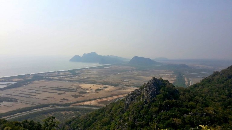 Khao Sam Roi Yot, Khao Daeng