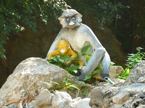 Prachuap Kiri Khan, Khao Lom Muak