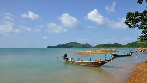 Plages de Koh Phaluai