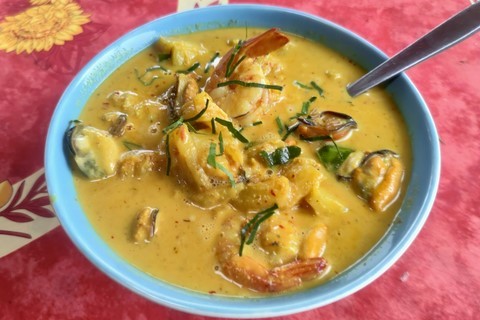 Kaeng kua saparot