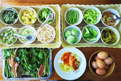 Khanom jeen nam ya, Khanom Djeen, Khanom chin