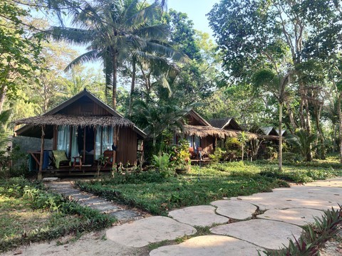 Green beach Hut