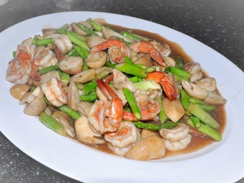 Kung pad nomai farang